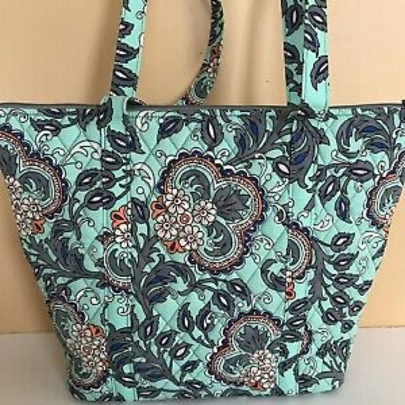 NWT VERA BRADLEY VILLAGER in FAN FLOWERS - Picture 3 of 6